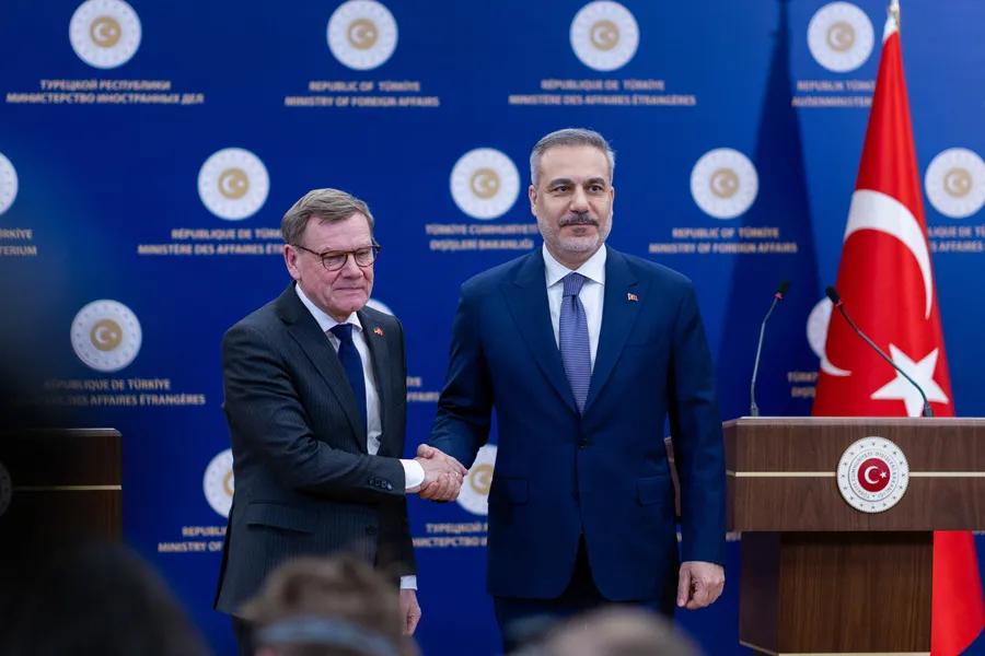 disisleri-bakani-fidandan-net-mesaj-her-turlu-senaryoya-haziriz-1773327569139.jpg Dışişleri Bakanı Fidan'dan net mesaj: Her türlü senaryoya hazırız - 5