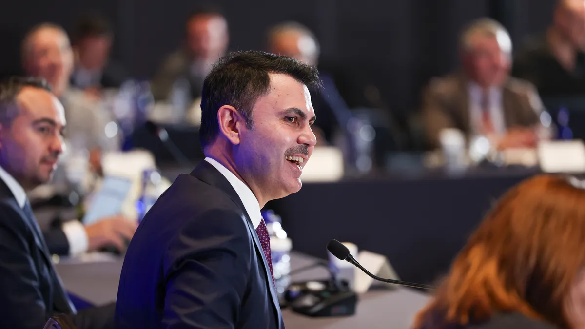 Bakan Kurum’dan dünyaya iklim çağrısı: Artık taahhüt değil, uygulama istiyoruz