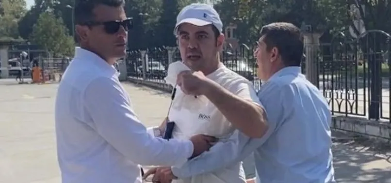 CHP'li İBB Başkanı İmamoğlu'nun korumaları vatandaşı darp etti: Sen başkana ne söylersin lan deyip pata küte geldiler CHP'li İBB Başkanı İmamoğlu'nun korumaları vatandaşı darp etti: Sen başkana ne söylersin lan deyip pata küte geldiler