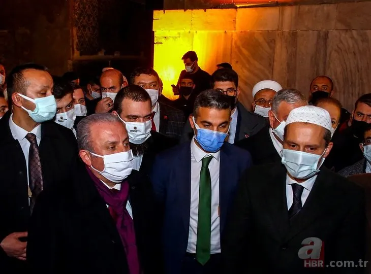Milli Görüş hareketinin kurucu lideri Necmettin Erbakan vefatının 10'uncu yılında anılıyor