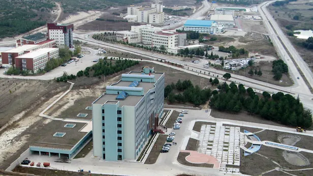 balikesir-universitesi-kpss-60-puan-ile-personel-aliyor-basvuru-sartlari-neler-iste-son-basvuru-tarihi-1700452403372.jpeg Balıkesir Üniversitesi KPSS 60 puan ile personel alıyor! Başvuru şartları neler? İşte son başvuru tarihi… - 2
