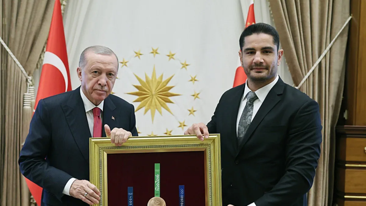 Başkan Erdoğan Külliye'de Taha Akgül’ü kabul etti