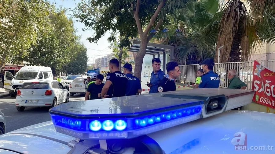 Şanlıurfa’da korkunç kaza! Otomobil durağa daldı: 1 çocuk öldü 3 yaralı 7