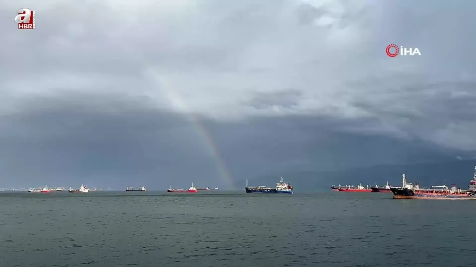 Körfez’de gökkuşağı şöleni