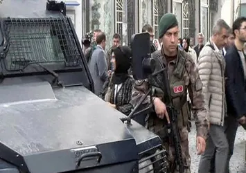 Eminönü'nde hareketli dakikalar!