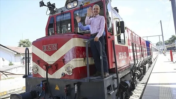 Açılış Başkan Erdoğan’dan! Sirkeci-Kazlıçeşme raylı sistem hattı bugün hizmete giriyor | Bakan Uraloğlu A Haber’de