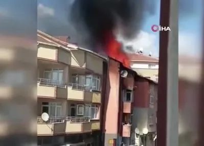 Üsküdar’da çatı yangını