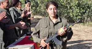 PKK’lı İBB çalışanı Şafak Duran hakim karşısında!