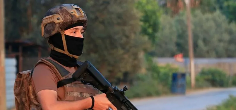 Adana Da Suc Orgutune Operasyon 14 Gozalti