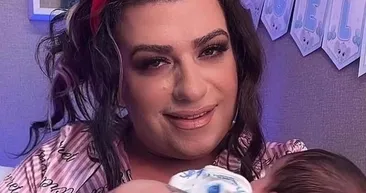 Mükremin Gezgin doğum videosuna tepkiler sürüyor! Rezillikte çıtayı Everest’e çıkardı