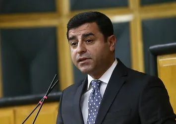 PKK'nın kalesine dönüşen Almanya'dan Selahattin Demirtaş'a cesaret ödülü!
