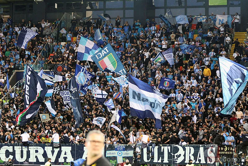 İtalya Serie A'da Napoli 33 yıl aradan sonra yeniden şampiyon 14