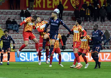 Kayserispor 1 - 0 Başakşehir (MAÇ SONUCU ÖZET