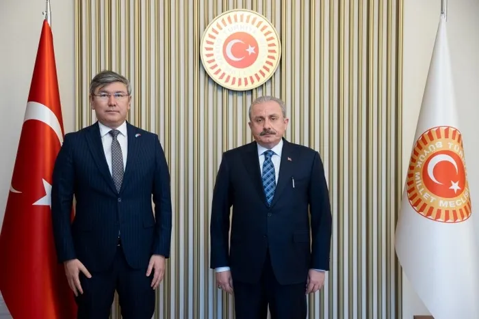 Son dakika: Türkiye - Kazakistan arasında önemli görüşme - 1
