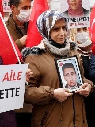 DEM’li belediye Diyarbakır annesini işsiz bıraktı!