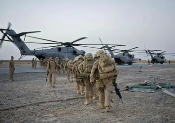 ABD ve NATO askeri Afganistan'ı terk ediyor!