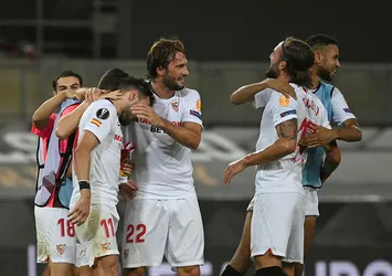 Sevilla'dan inanılmaz rekor! 6. kez finaldeler
