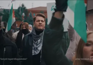 ATV ekranlarından dünyaya vicdan çağrısı: Aynı Yağmur Altında dizisinden anlamlı mesaj