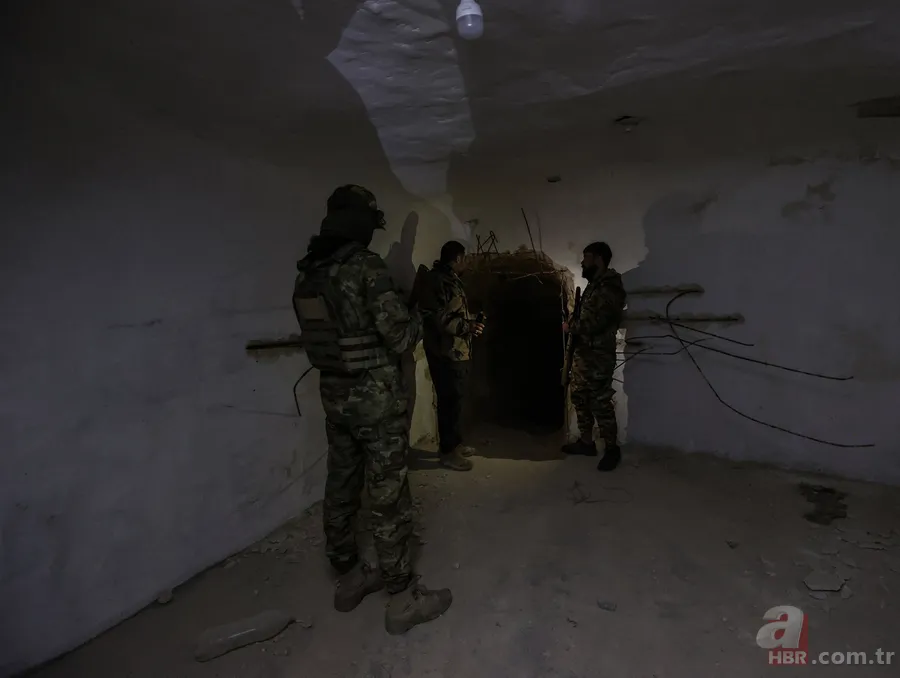 Suriye’de YPG'nin tünel ağı ortaya çıktı: Evlerin altından cephanelik, hastane ve gizli geçitler 1
