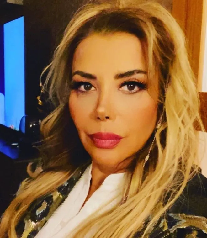 Tanyeli borç iddialarına isyan etti! Ameliyata girmeden önce...