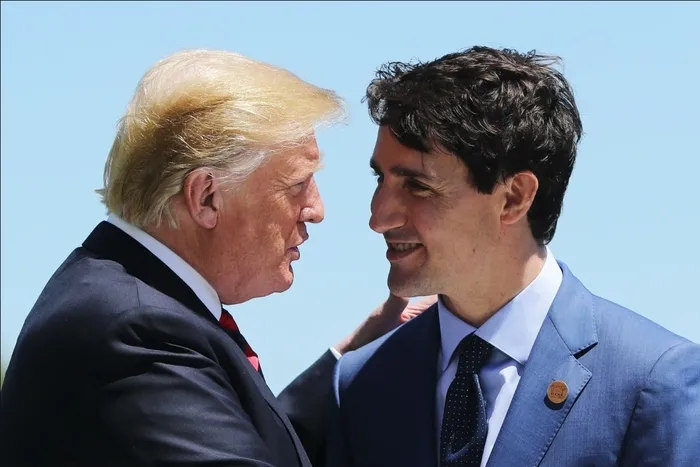 trump-vali-diye-seslenmisti-kanada-basbakani-trudeaunun-istifa-etmesi-bekleniyor-1736149657843.jpg ABD'nin seçilmiş Başkanı Donald Trump ve Kanada Başbakanı Justin Trudeau (Arşiv)