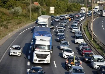 Araçlara kara kutu geliyor