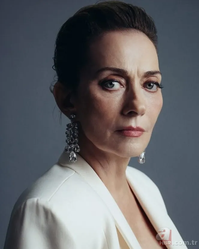 Gülen Gözler'in Nedret'i Itır Esen son haliyle gündem oldu! Hala çok güzel... 6