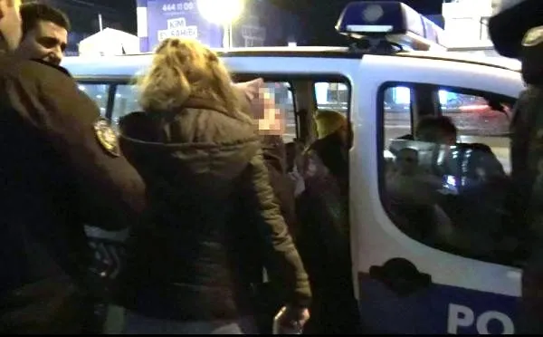 Metrobüste 11 yaşındaki kız çocuğuna taciz iddiası! Gözaltına alındı - 1
