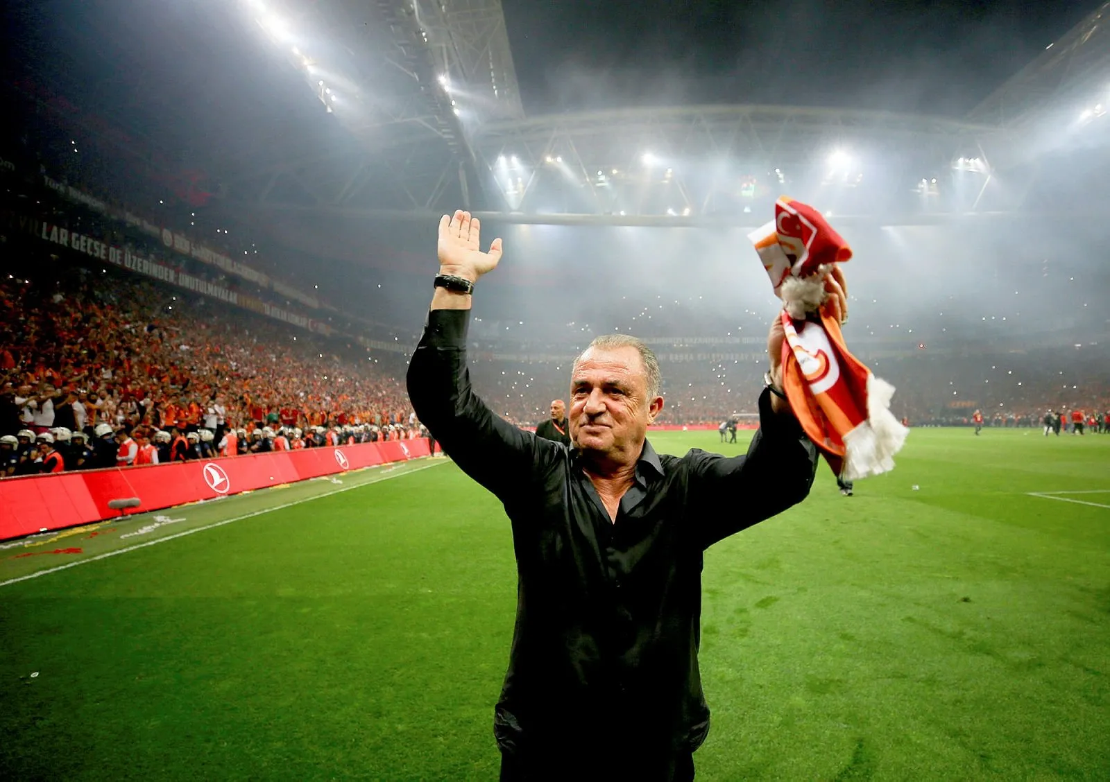 Sampiyon Galatasaray Rekor Kirdi