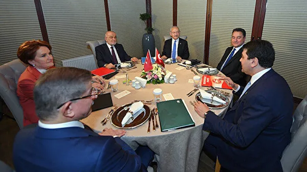 baskan-recep-tayyip-erdogandan-ak-parti-genel-merkezinde-onemli-aciklamalar-1649261323470.jpg