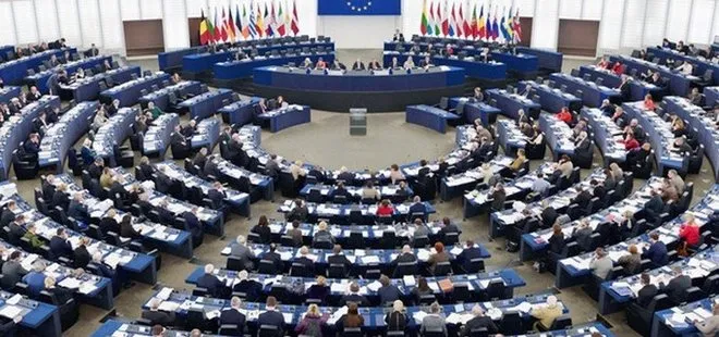 Avrupa Parlamentosu PKK’lı teröristleri ağırladı