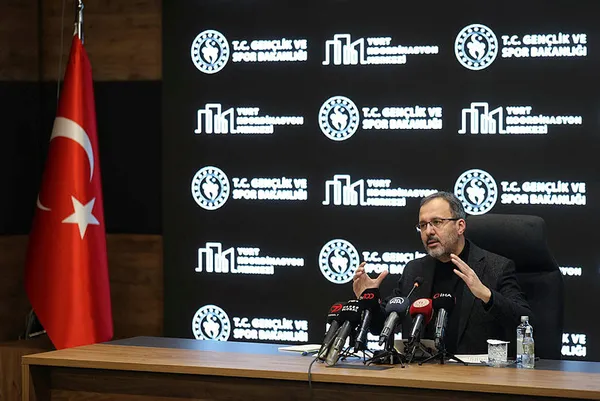 Bakanlar deprem bölgesinde anbean çalışmaları takip ediyor! Sıcak gelişmelere anlık reaksiyon sağlanıyor