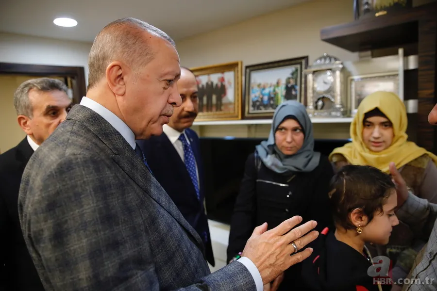 Cumhurbaşkanı Erdoğan'a Şanlıurfa'da sevgi seli! Şehit Muhammed bebeğin ailesiyle görüştü 9