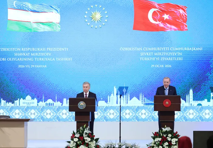 kuresel-dengelere-ankara-damgasi-turkiye-dunyanin-yeni-jeopolitik-gucu-1769711357230.jpg Özbekistan Cumhurbaşkanı Mirziyoyev, Başkan Erdoğan ile ortak basın toplantısında konuştu (AA)