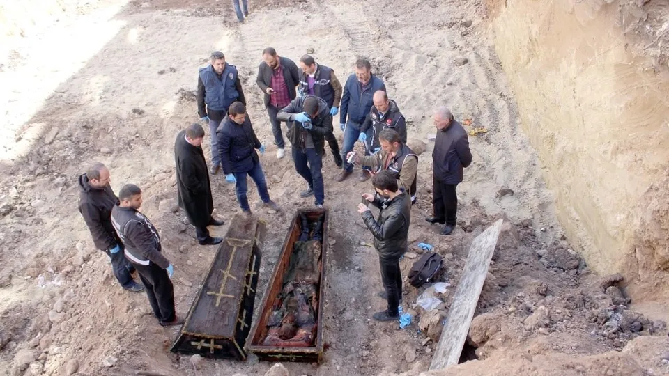 Ardahan'da işgalci Rus subayının çürümemiş cesedi bulundu