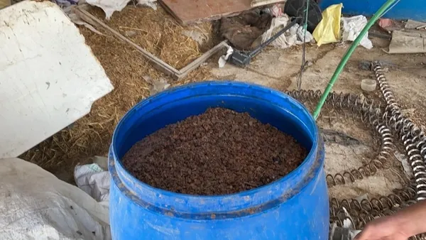 adanada-sahte-icki-operasyonu-4-kisi-gozaltina-alindi-1613113382161.jpg Adana'da sahte içki operasyonu: 4 kişi gözaltına alındı - 2