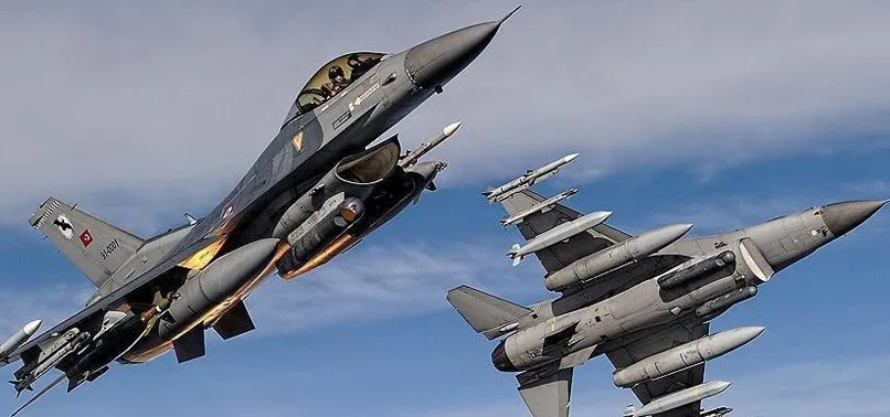 Bitlis'te PKK'lı teröristler havadan vuruldu