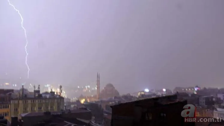 İstanbul'da beklenen yağış başladı 7