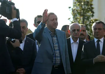 Cumhurbaşkanı Erdoğan'dan hainleri çıldırtan selam