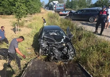 Bursa'da otomobiller kafa kafaya çarpıştı: 4 yaralı