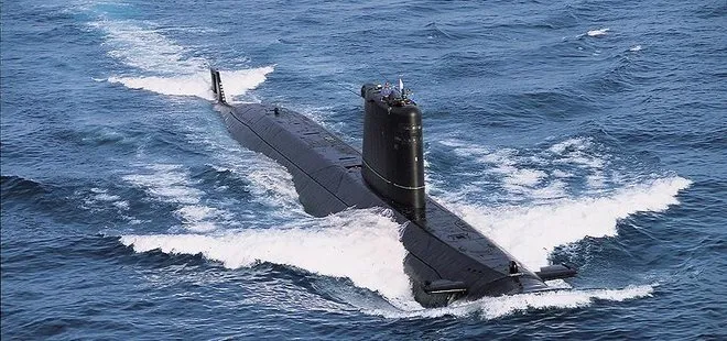 Pakistan denizaltıları Türkiye’ye emanet