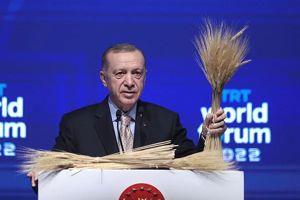Son dakika: Başkan Erdoğan’dan TRT World Forum’da önemli açıklamalar | Tahıl koridoru mesajı: Pazar günü Putin ile görüşeceğim