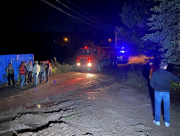 Sakarya'da acı olay! Evde çıkan yangında baba ve üç çocuğu öldü - 1