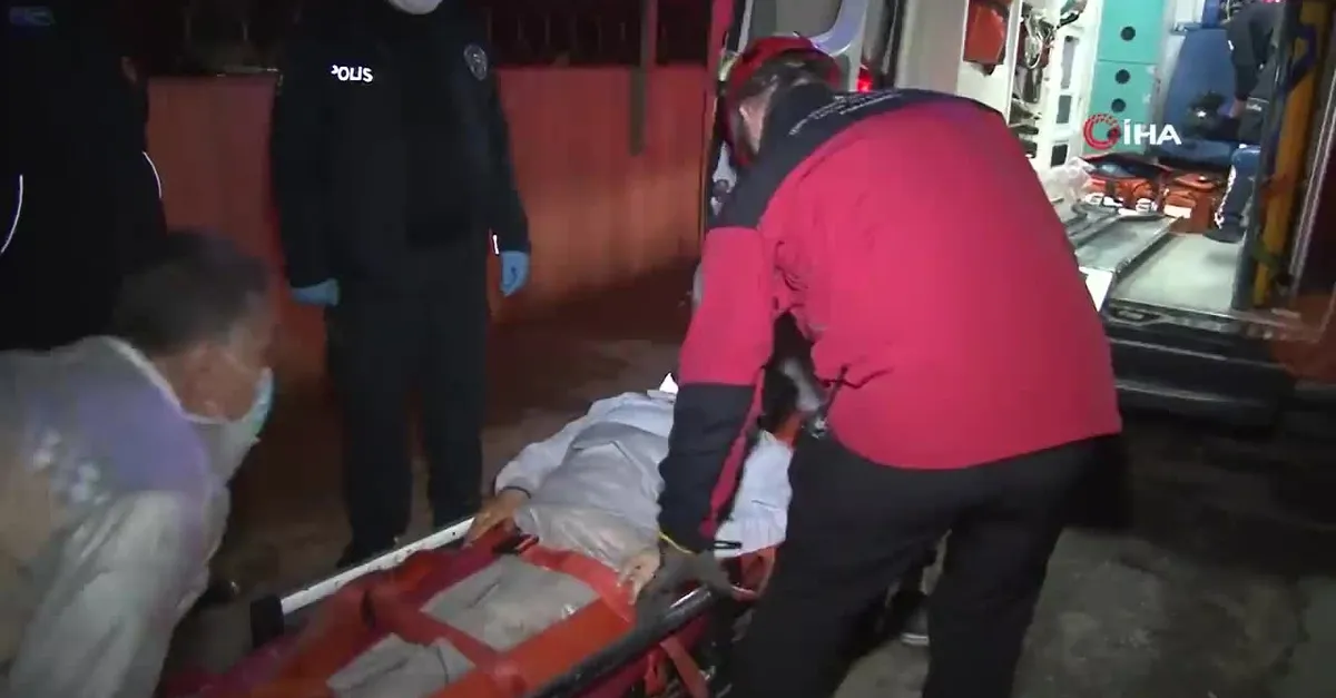 İzmir’de evinde doğum yapan kadın için ekipler seferber oldu |Video