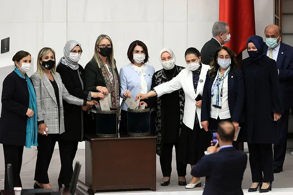 son-dakika-tbmm-genel-kurulu-sayistay-baskani-metin-yener-secildi-1624380529436.jpg Son dakika: TBMM Genel Kurulu Sayıştay Başkanı Metin Yener seçildi - 1