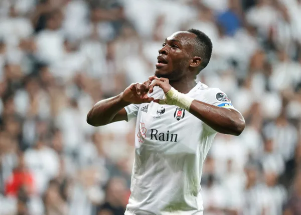 besiktastan-futbol-resitali-liderlik-koltugunu-devraldi-1661804322342.jpg Beşiktaş'tan futbol resitali! Liderlik koltuğunu devraldı - 4