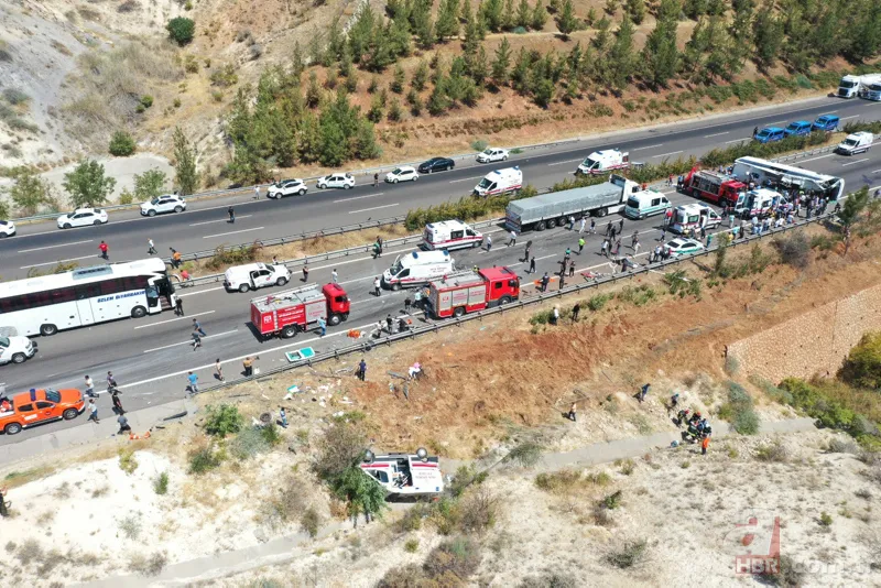 Gaziantep'te 15 kişinin öldüğü kazanın sebebi aşırı hız! 307 metre fren yapmış, takometre 130'da takılı kalmış 11