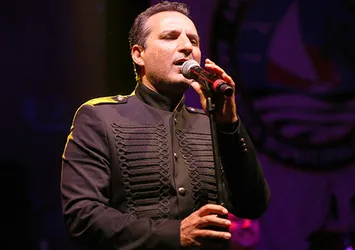 Rafet El Roman bayramları karıştırdı
