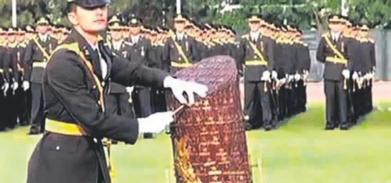 İhanette birinciler