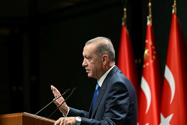 ticaret-bakani-omer-bolattan-butun-sektorlere-indirim-cagrisi-enflasyonla-mucadeleye-destek-verin-1696927958138.jpg Ticaret Bakanı Ömer Bolat'tan bütün sektörlere indirim çağrısı: Enflasyonla mücadeleye destek verin - 3